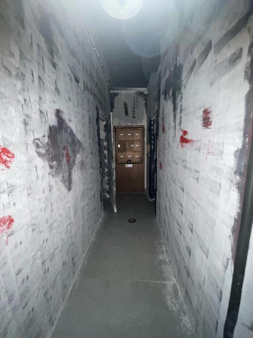 屋内有鬼的最新更新地址在哪里？教你找到官方发布页！