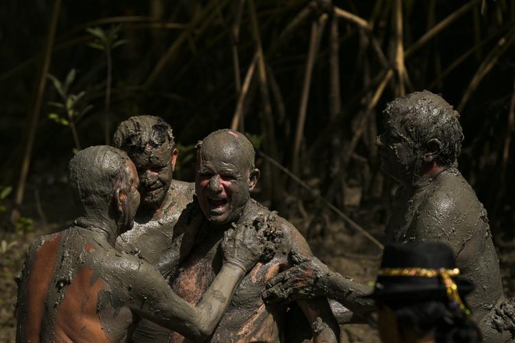 看完野人纪意犹未尽？推荐5本类似风格的精品小说！