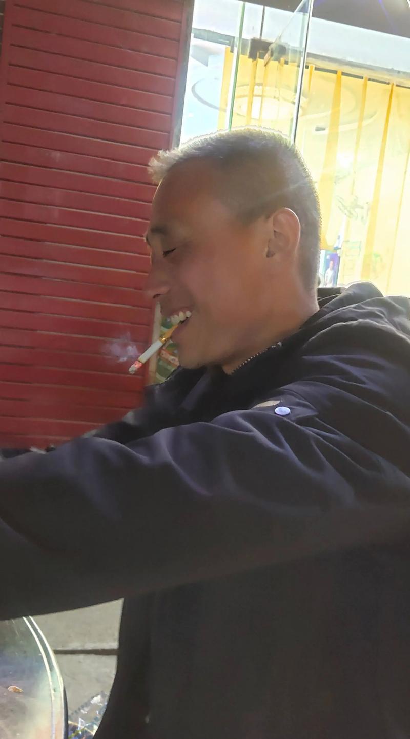 一天抽40根烟的男孩6年后竟成这样(如何帮助孩子戒烟技巧大公开)