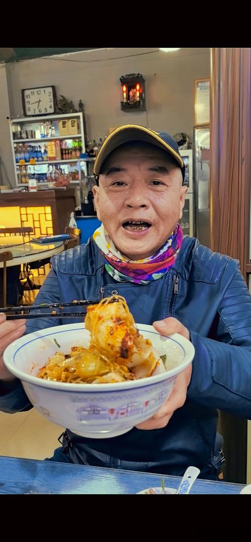 听说王大爷会做美食？教你学会他拿手的几道家常菜！