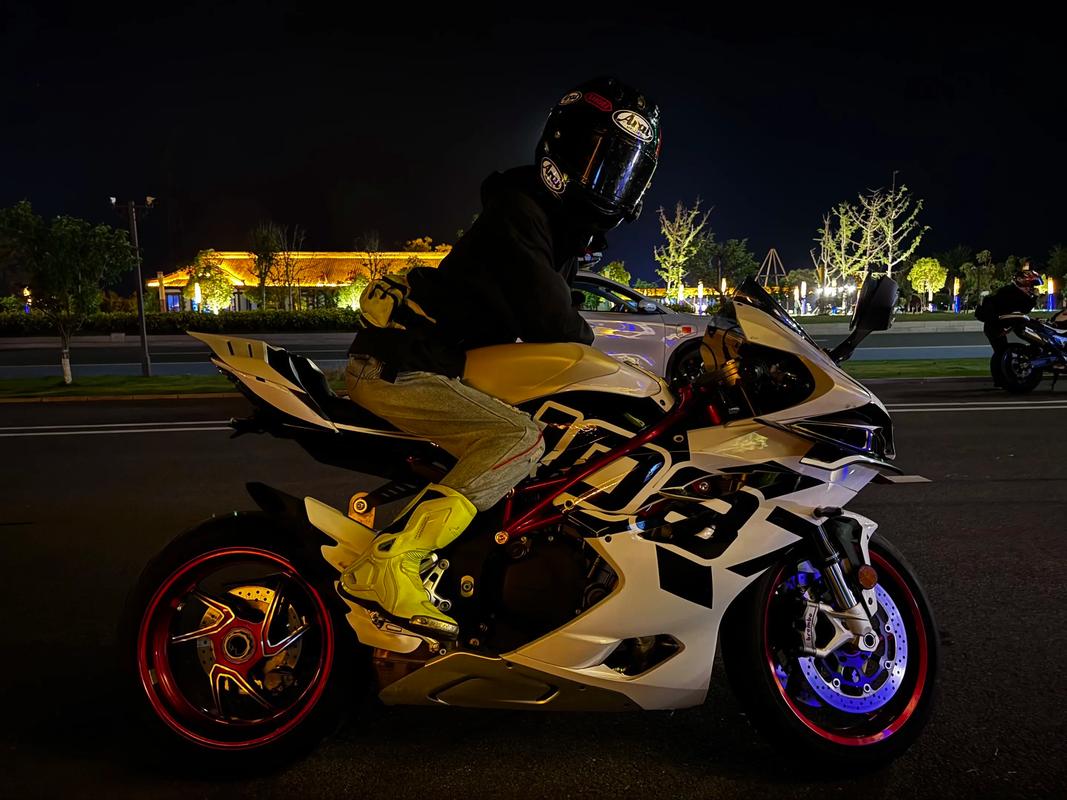 骑士精英值得玩吗？真实玩家评价优缺点大揭秘！