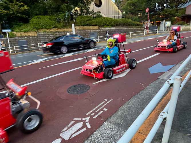 街头飙车如何界定才算违法？看这三点帮你明确区分！