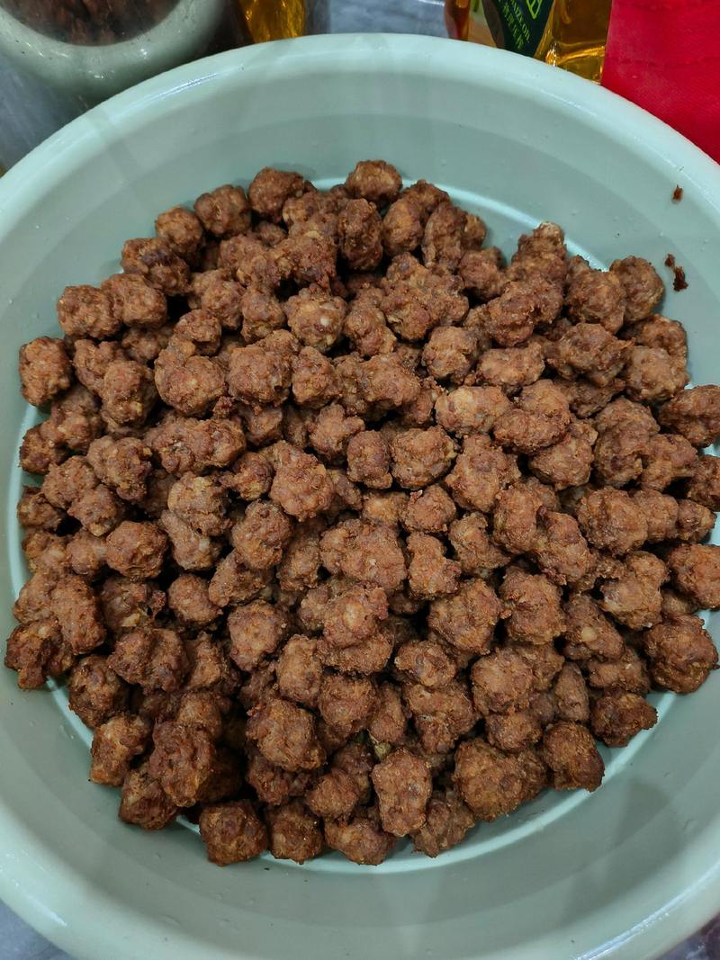 自制沙漠肉丸子教程(新手也能快速学会的做法)