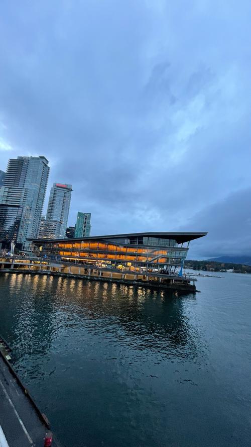 温哥华港湾景色咋样？这几个看点别错过！