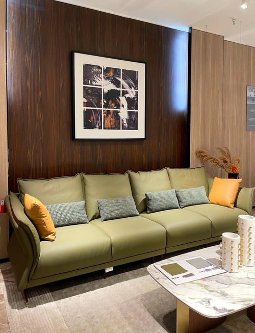 刘烨家里的沙发是什么品牌？终于找到同款链接和购买渠道！