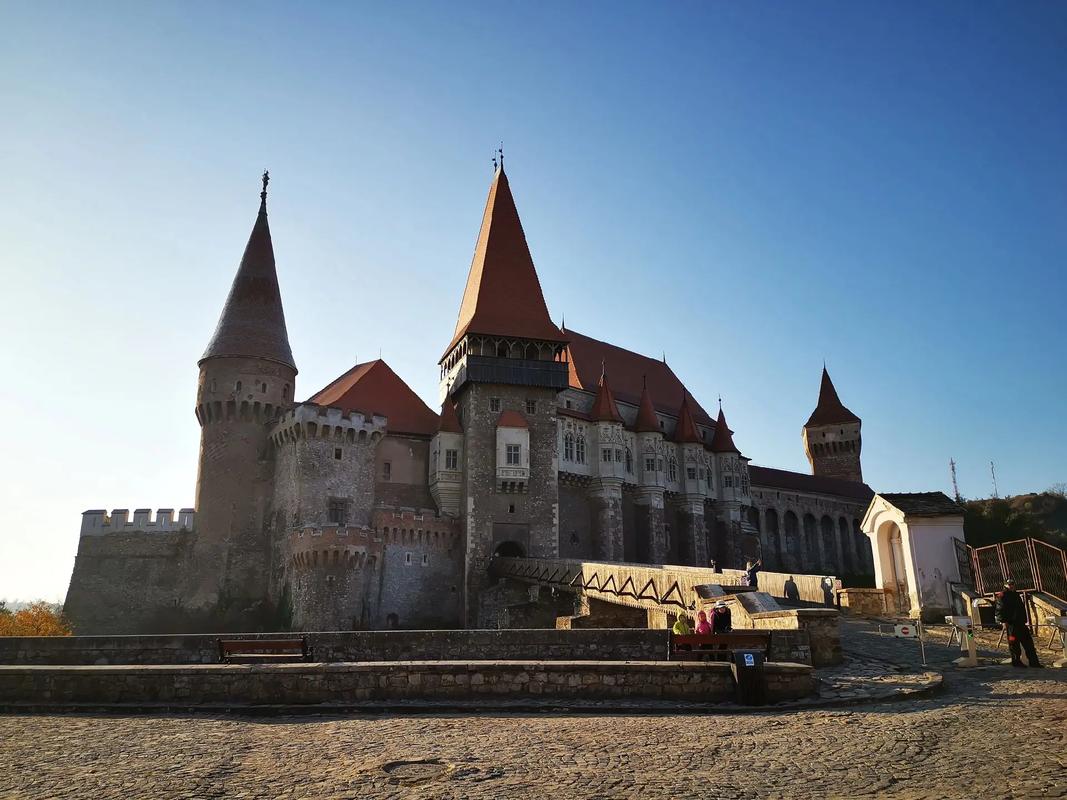 瓦尼亚的城堡最新版本是多少？游戏版本号查询全攻略！