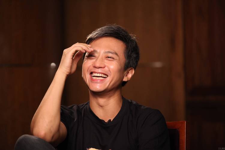 邓超开房事件始末回顾!到底是什么情况引发的争议?