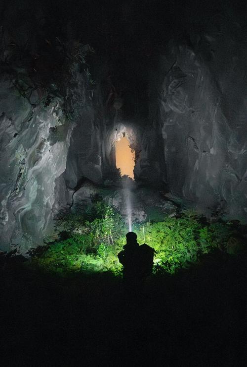 国内哪里可以洞穴冒险？盘点5个最刺激的地下神秘秘境！
