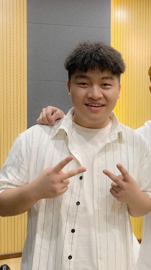 跟风超人值不值得追？先看完这个评价再决定是否入坑吧！