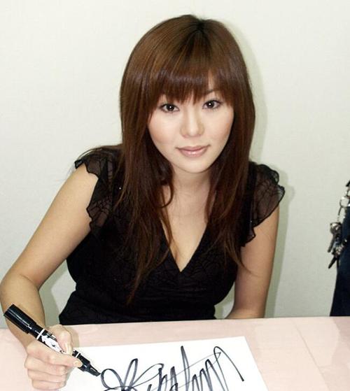 松金洋子有没有结婚？她的私生活和感情史揭秘！