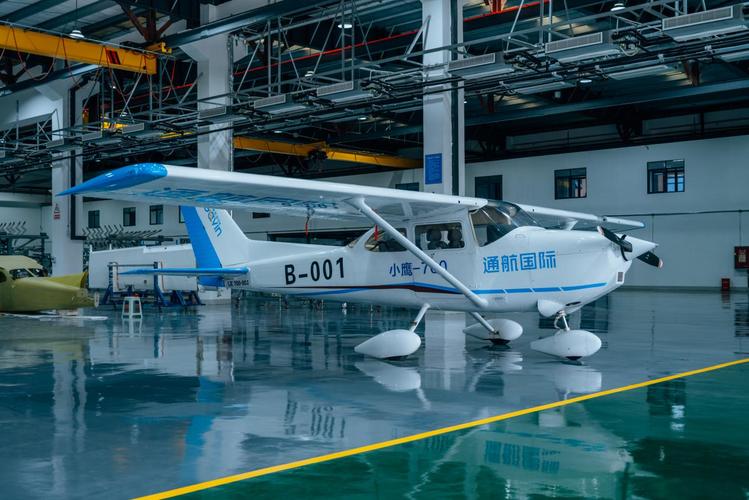 探索空域猎手官网：专业分析与深度洞察