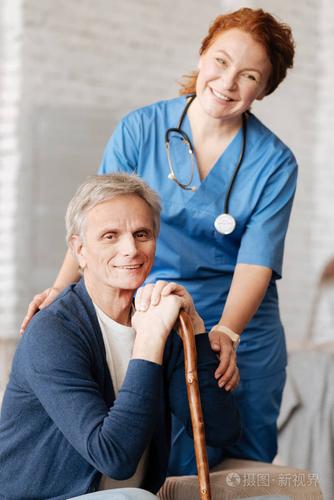 治疗师最新动态与绅士游戏的交汇分析