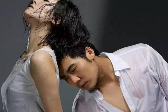 你的女友正在出轨中如何下载：详细教程