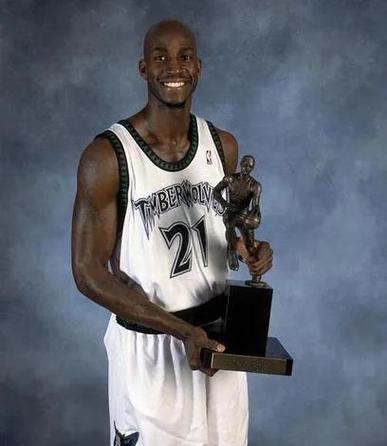 大学篮球巨星下载教程：如何轻松获取游戏