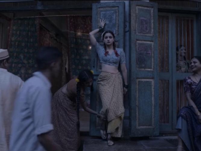 被卖到妓院的我的女朋友最新：实用攻略与技巧