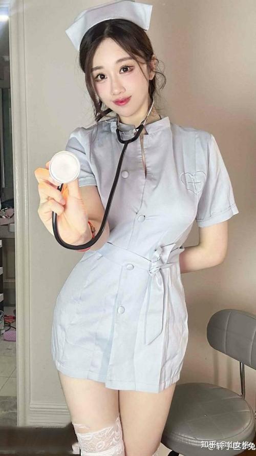 轩子巨二兔汉化版最新更新内容深度分析