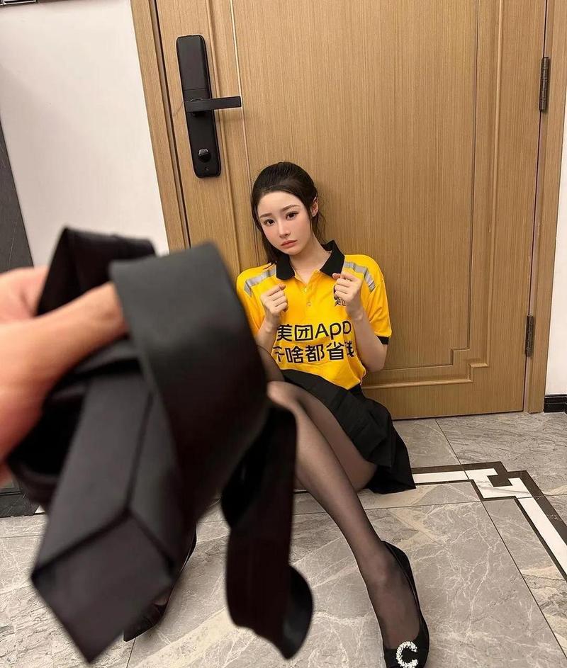 小逗逗最新版本查找与更新教程