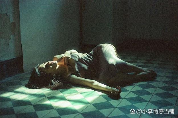 深度剖析《屌丝猎艳记1汉化版》：从游戏设计到玩家体验