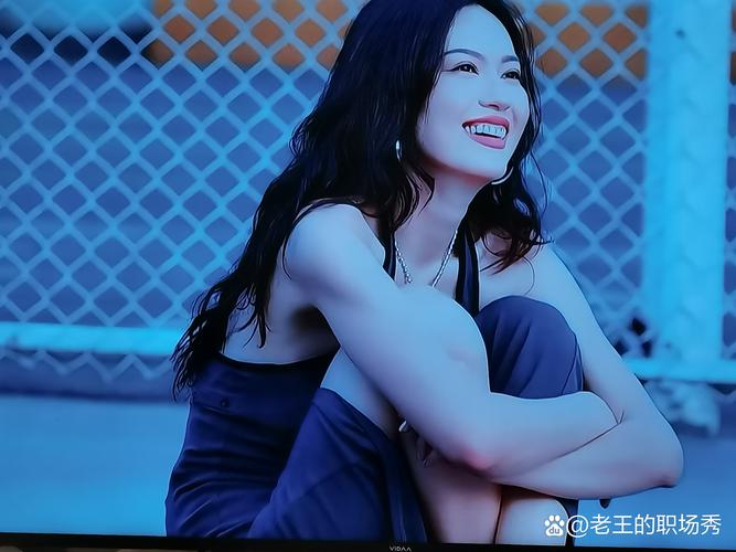 深入探讨《我的女王老婆》：一款颠覆传统的游戏体验