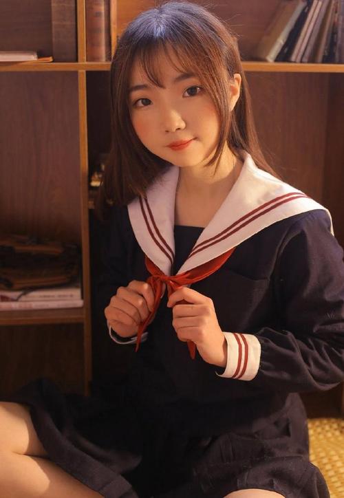 热辣可爱：制服下载安卓的实用教程