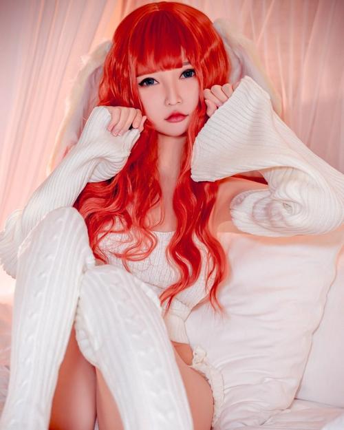 辣妹COS疯狂更新日志：深度解析与行业趋势