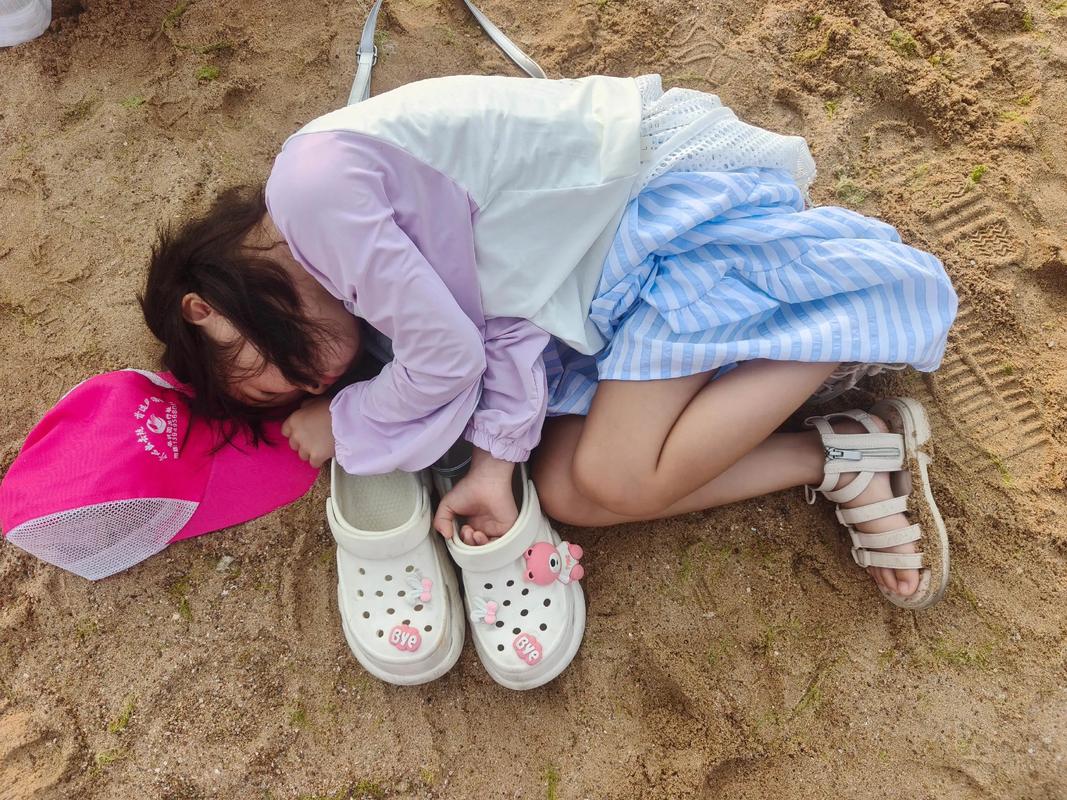 探索妹妹的夏日生活：绅士游戏中的独特风格与深度分析