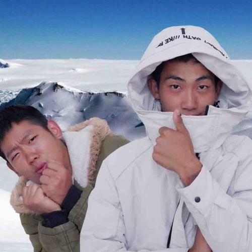 探索“大兄弟精翻”的下载渠道与用户体验分析