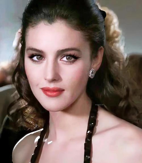 时尚女王莫妮卡EP4安卓汉化详细教程