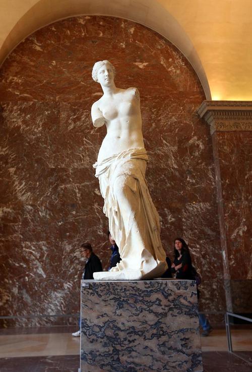 深入解析维纳斯俱乐部V0.9.5.1官网的核心特点与未来发展