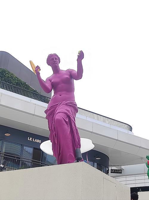 深入探析：维纳斯俱乐部欧美96版安卓汉化的文化影响与市场潜力