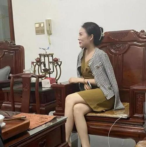 岳母如何下载：详尽新手教程