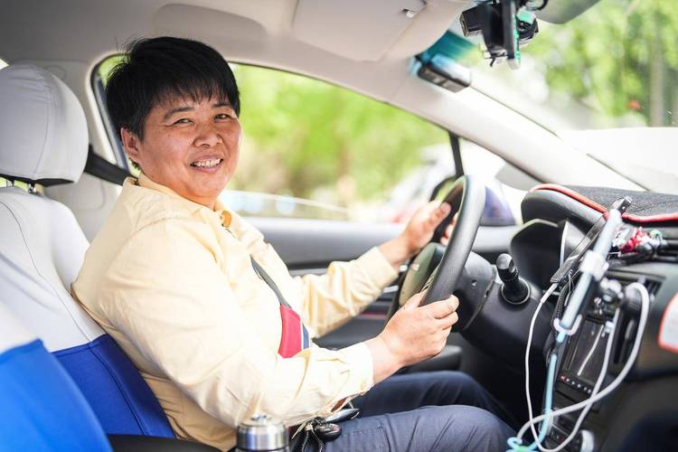 成为出租车司机的实用教程：各版本操作指南