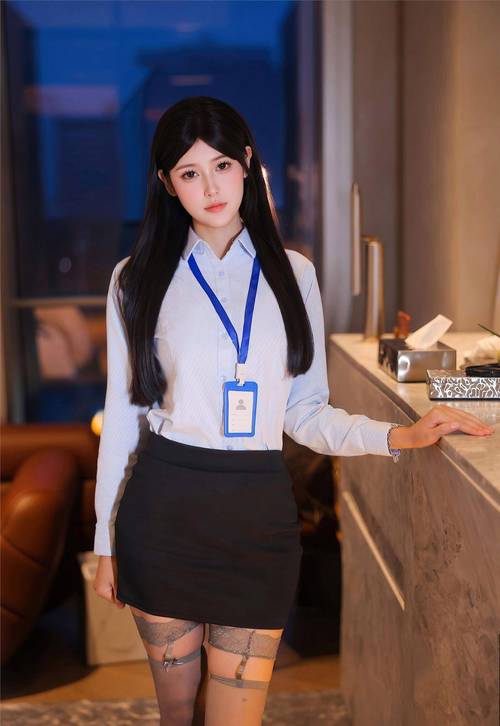 公司的女孩最新版本操作指南：一步步教你上手