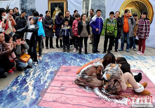 深入探索裸体学院:一款独特的成人游戏及其下载资源分析