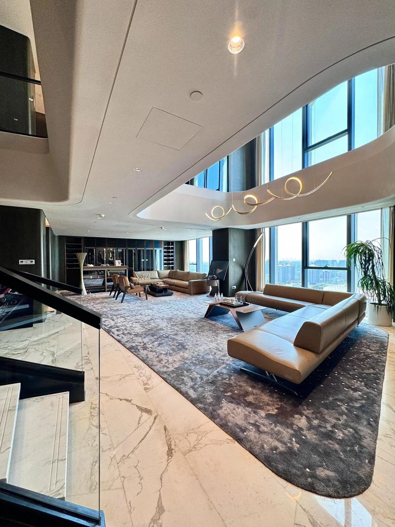 深度解析《豪宅V0.95》的游戏魅力与玩家体验