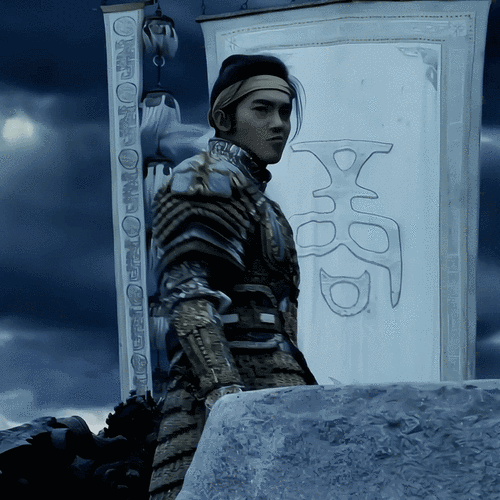 黑暗城与冒险者杨过游戏的深度分析：探索叙事与机制的交融