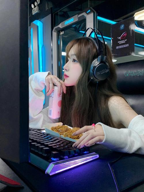 女大学生沉迷游戏官网现象的深度分析与应对策略