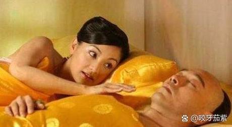 不雅的欲望与杨过：在绅士游戏中的复杂交织